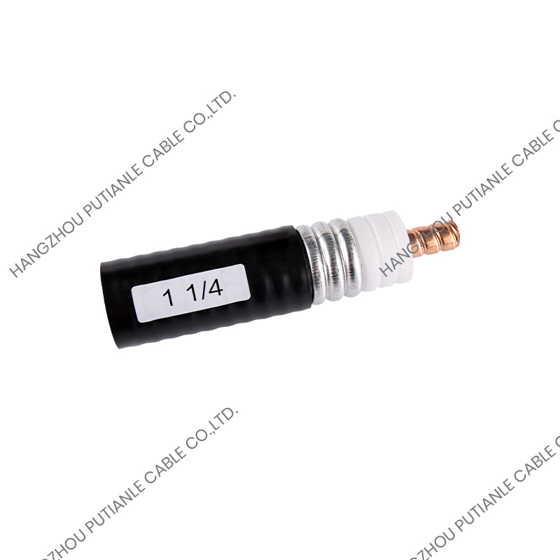 1 1/4 "Standart oluklu alüminyum tüp 50 ohm koaksiyel kablo
