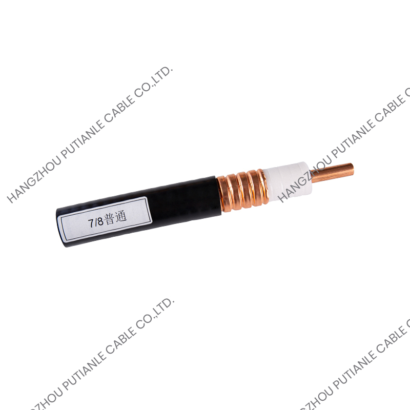 7/8 "Halka şeklindeki oluklu bakır tüp 50 ohm koaksiyel kablo
